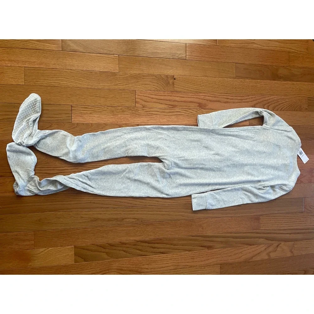 Old Navy Kids Gray Ribbed Footed One Piece Pajamas Sleeper 6T NWT